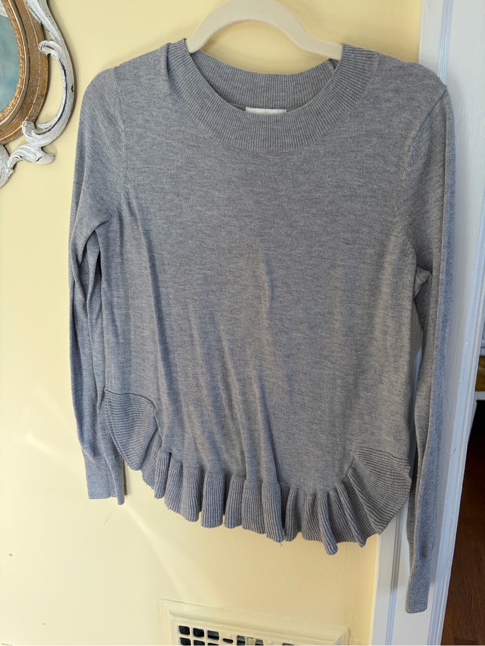 H&M Light Gray Ruffle-Hem Sweater